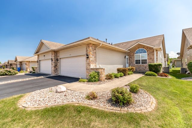 515 Holley Drive, Crown Point, IN 46307