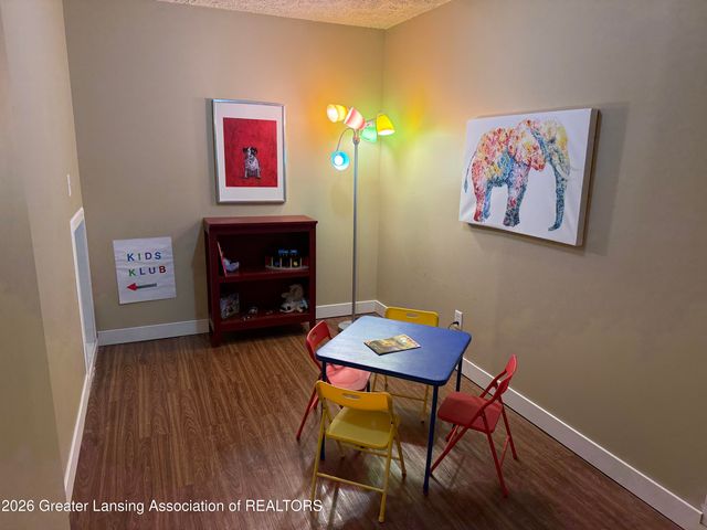 7234 Farm Hill Drive 36, Lansing, MI 48917