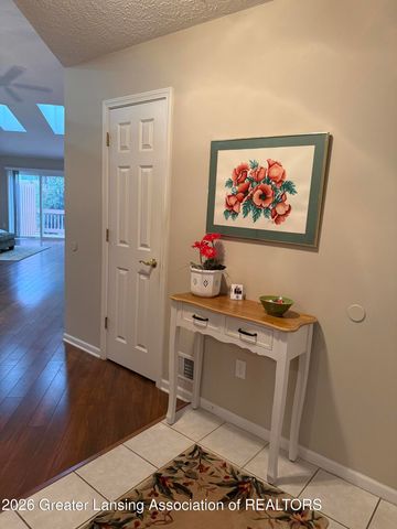 7234 Farm Hill Drive 36, Lansing, MI 48917