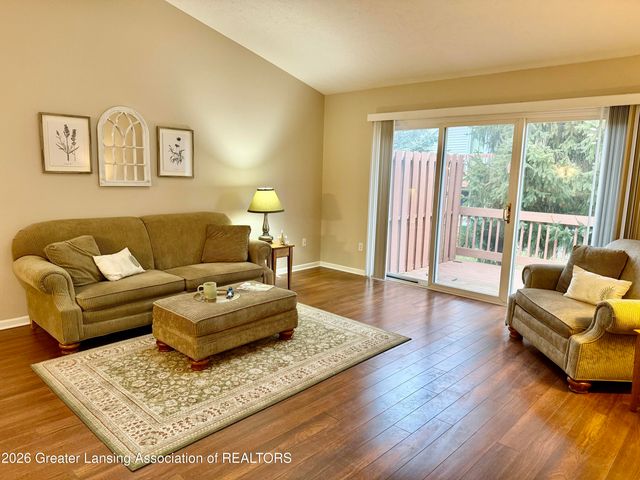 7234 Farm Hill Drive 36, Lansing, MI 48917