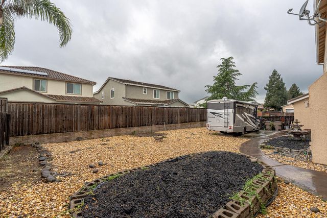 721 Aberdeen Ln, Lincoln, CA 95648