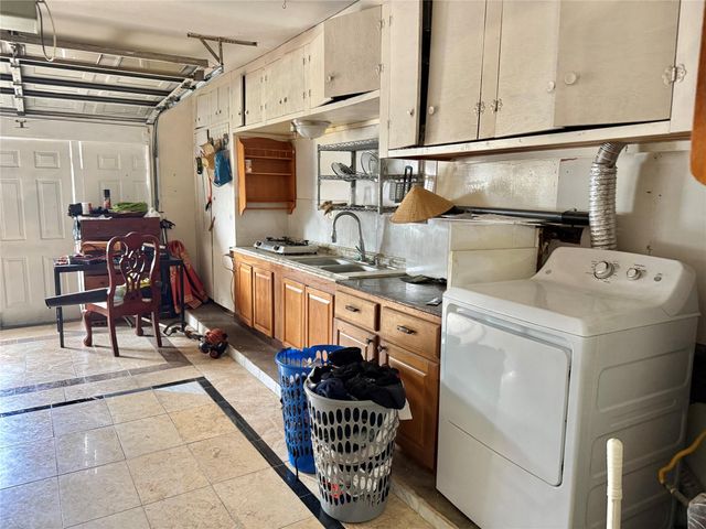 8911 Lazy River Lane, Houston, TX 77088