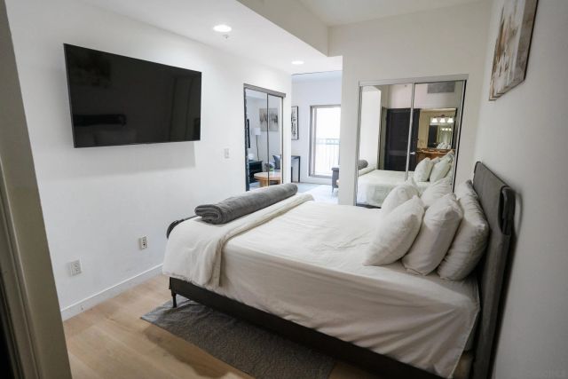 450 J St 4161, San Diego, CA 92101