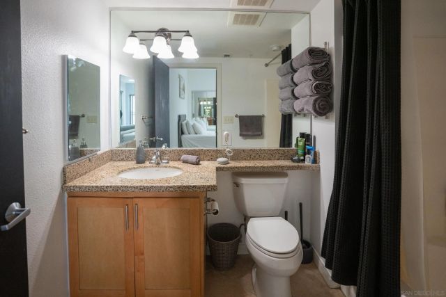 450 J St 4161, San Diego, CA 92101