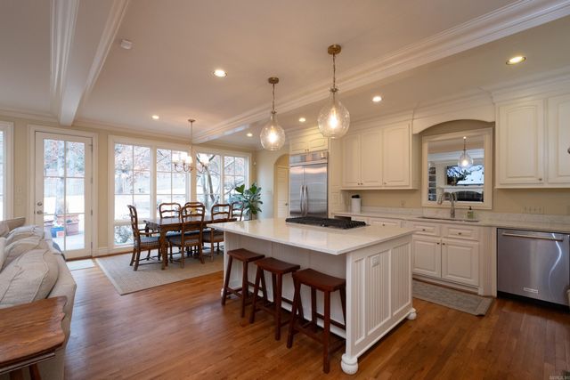 15 Somersett Drive, Roland, AR 72135