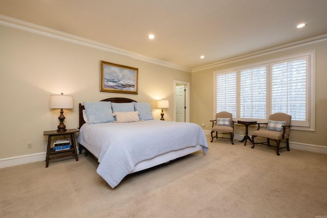 15 Somersett Drive, Roland, AR 72135