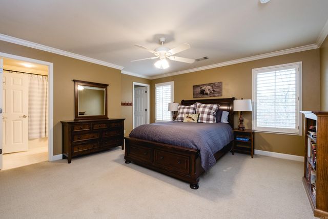 15 Somersett Drive, Roland, AR 72135