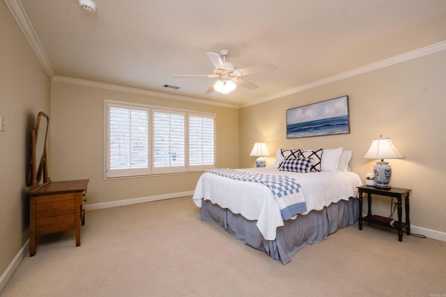 15 Somersett Drive, Roland, AR 72135