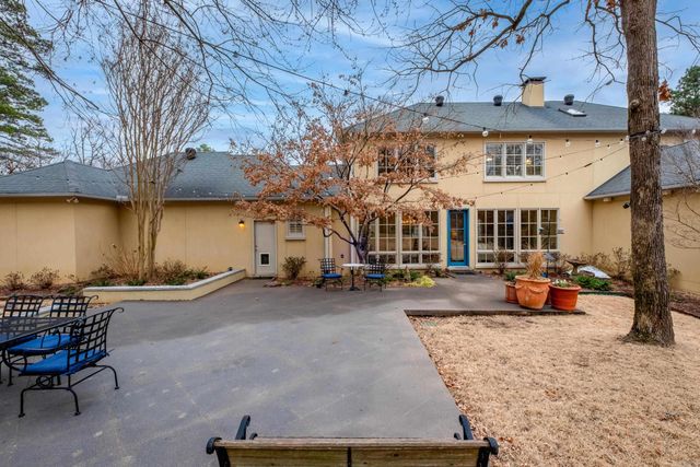 15 Somersett Drive, Roland, AR 72135