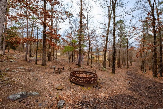 15 Somersett Drive, Roland, AR 72135