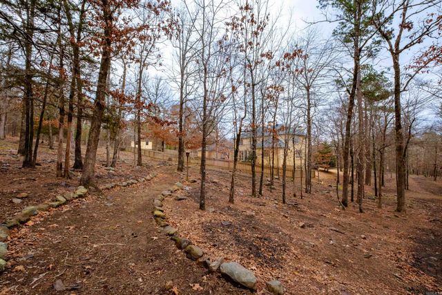 15 Somersett Drive, Roland, AR 72135