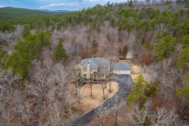 15 Somersett Drive, Roland, AR 72135