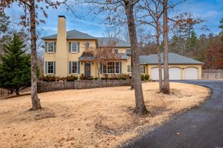 15 Somersett Drive, Roland, AR 72135