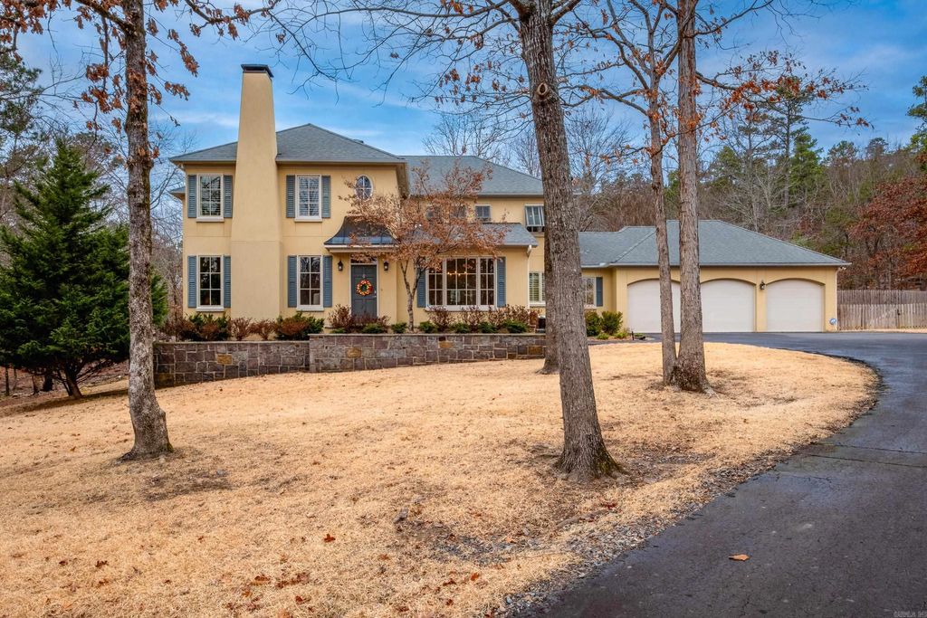 15 Somersett Drive, Roland, AR 72135