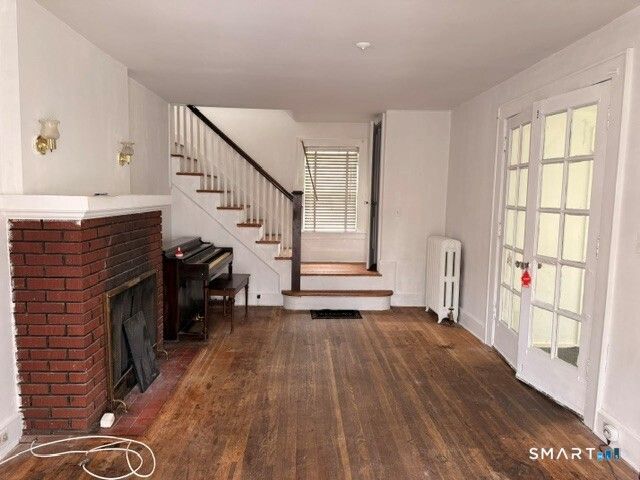 46 Vernon Place, Stamford, CT 06902