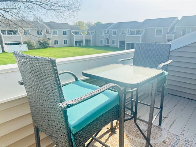 224 Nassau Dr 224, Springfield, MA 01129