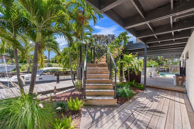 516 NE 6th Ave, Deerfield Beach, FL 33441
