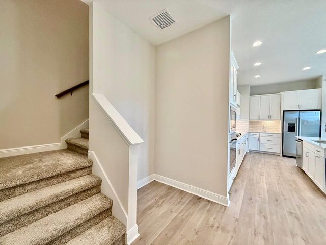 35617 STABLETON LANE, Zephyrhills, FL 33541