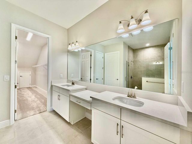 35617 STABLETON LANE, Zephyrhills, FL 33541