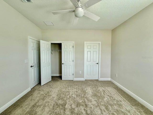 35617 STABLETON LANE, Zephyrhills, FL 33541
