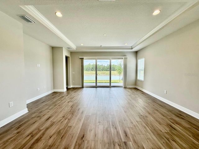 35617 STABLETON LANE, Zephyrhills, FL 33541