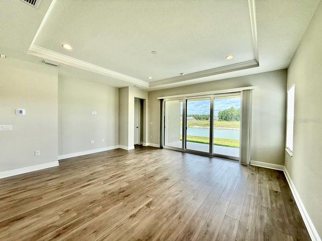 35617 STABLETON LANE, Zephyrhills, FL 33541