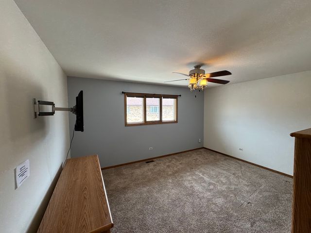 7336 W 153rd Street 7336, Orland Park, IL 60462
