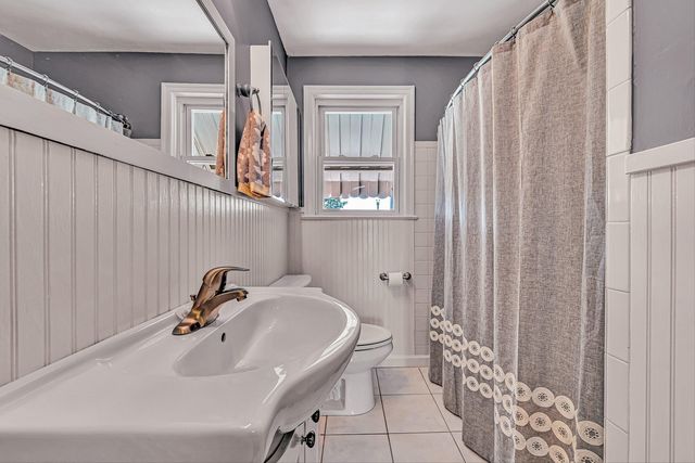 2718 Wilshire AVE, Roanoke, VA 24015