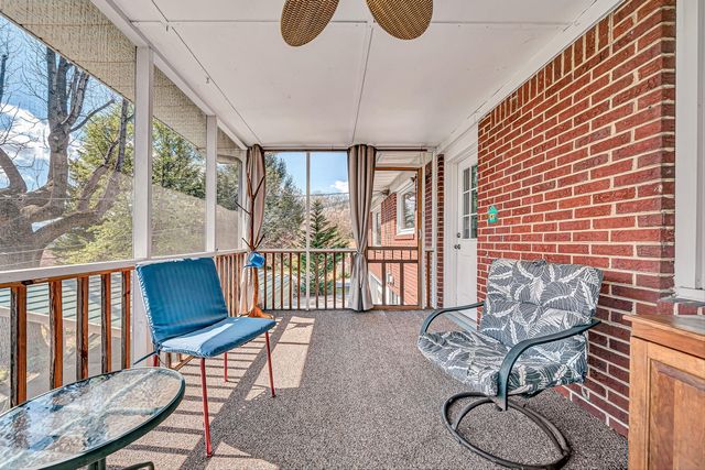 2718 Wilshire AVE, Roanoke, VA 24015