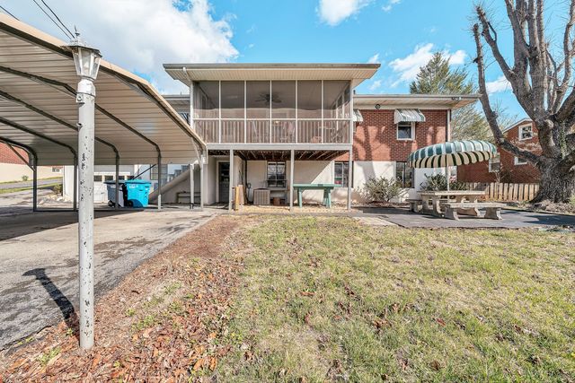 2718 Wilshire AVE, Roanoke, VA 24015