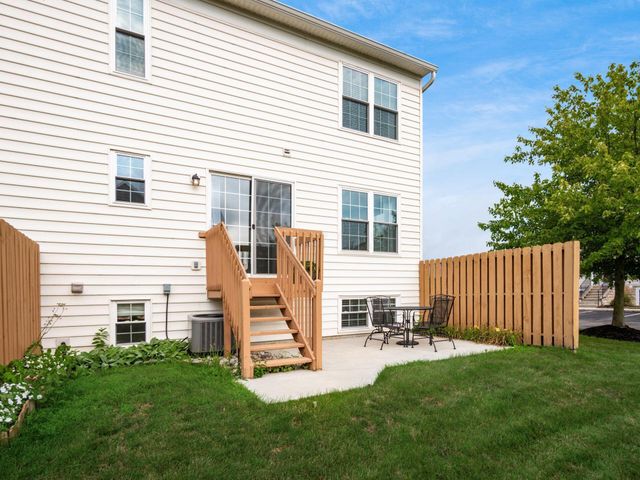 5834 Aristides Way, 10, New Albany, OH 43054
