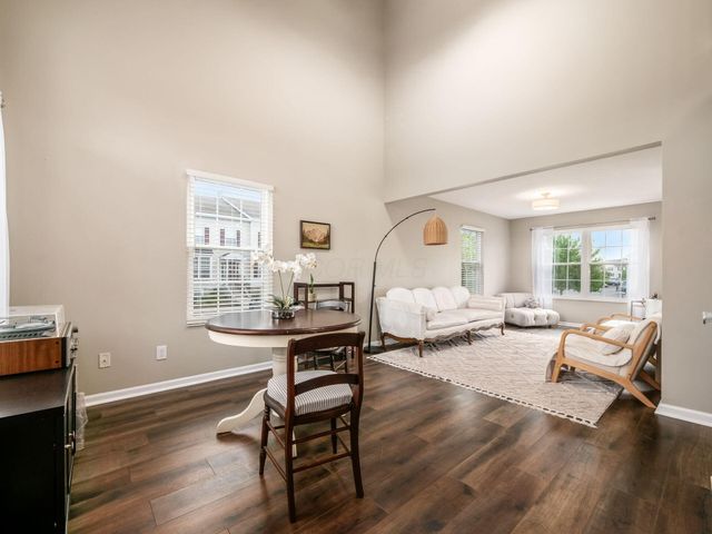 5834 Aristides Way, 10, New Albany, OH 43054