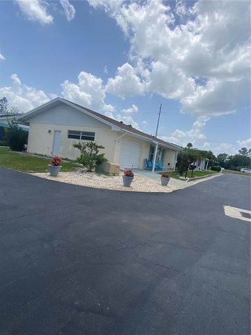 703 HUXLEY PLACE, Sun City Center, FL 33573