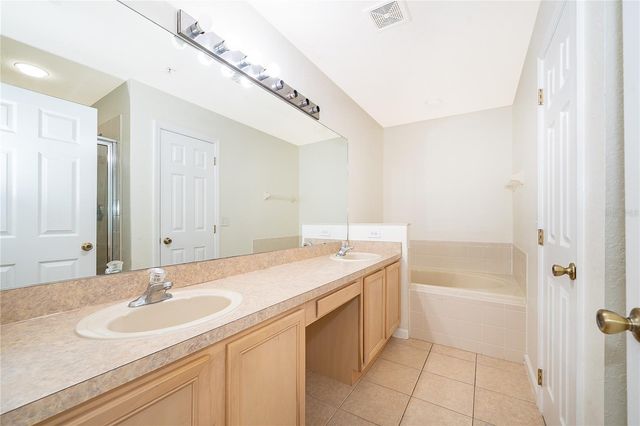 14162 TURNING LEAF DRIVE, Orlando, FL 32828