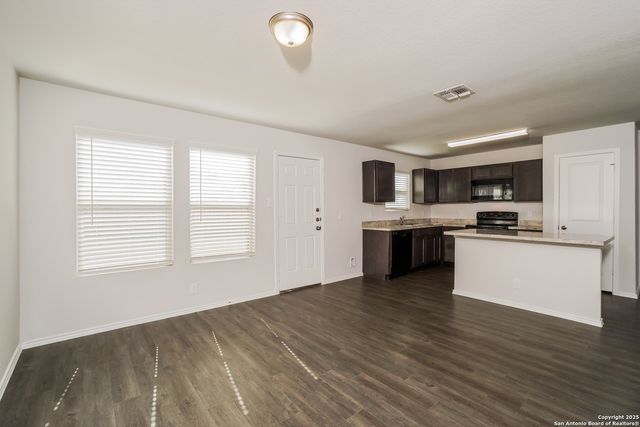 9334 Somers Bend, San Antonio, TX 78211