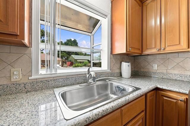 21471 Burr Way, Hayward, CA 94541