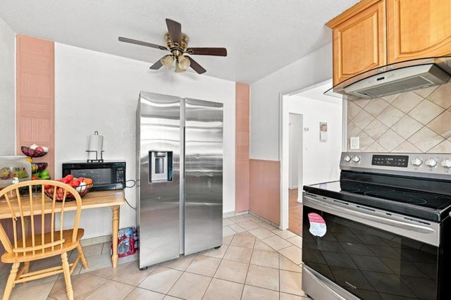 21471 Burr Way, Hayward, CA 94541