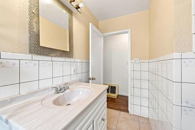 21471 Burr Way, Hayward, CA 94541