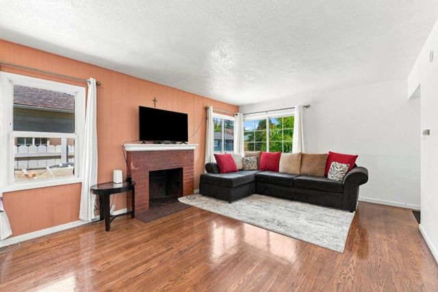 21471 Burr Way, Hayward, CA 94541