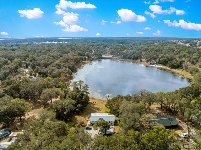 4244 NORTH ROAD, Fruitland Park, FL 34731