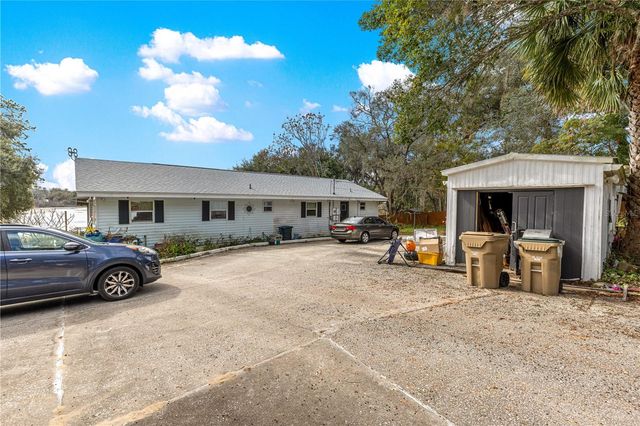 4244 NORTH ROAD, Fruitland Park, FL 34731