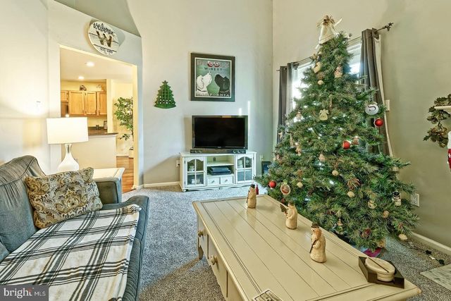 823 FORDHAM PL, Glassboro, NJ 08028