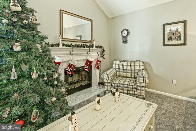 823 FORDHAM PL, Glassboro, NJ 08028