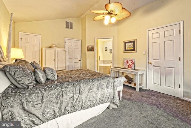 823 FORDHAM PL, Glassboro, NJ 08028