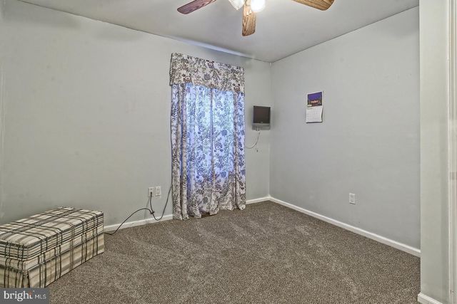 823 FORDHAM PL, Glassboro, NJ 08028