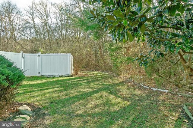 823 FORDHAM PL, Glassboro, NJ 08028