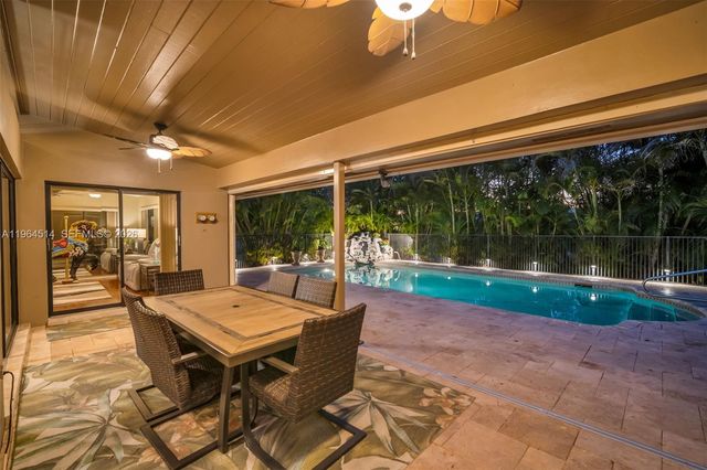 7371 NW 83rd Way, Tamarac, FL 33321