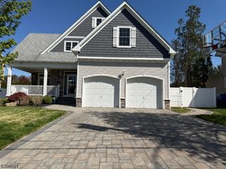 225 East Golf Ave, South Plainfield Boro, NJ 07080