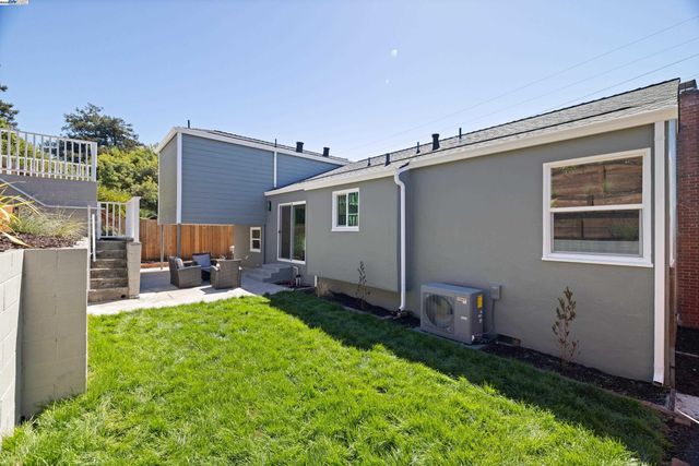 16068 Gramercy Dr, San Leandro, CA 94578