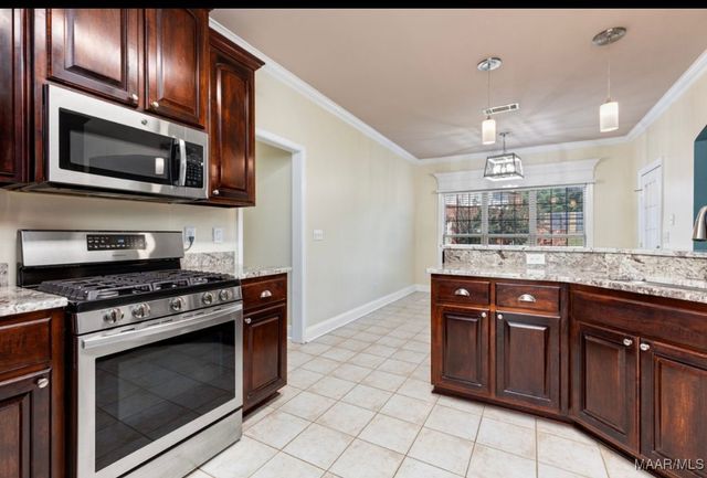 79 Granite Way, Wetumpka, AL 36093